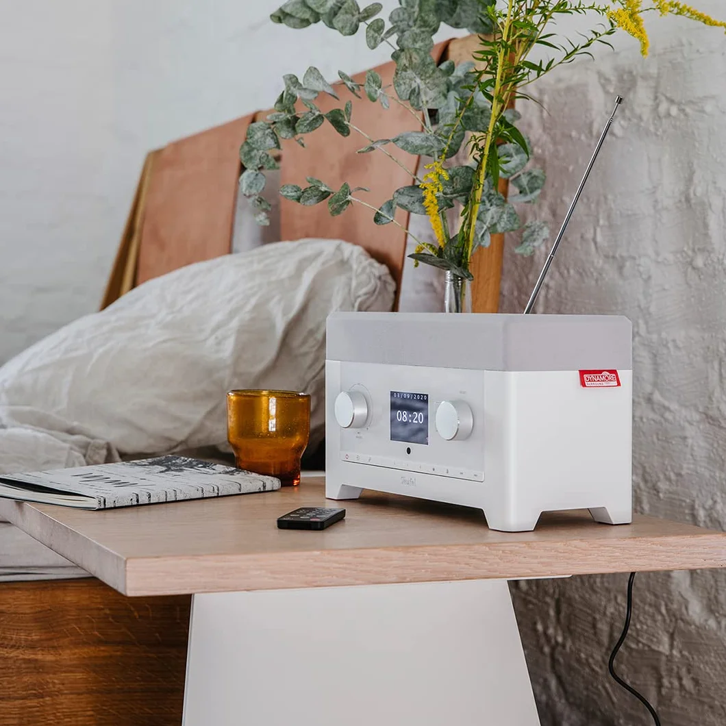 Teufel Radio 3SIXTY - Altavoz Bluetooth con Radio Digital Premium Internet Dab+, Sonido de 360 Grados, función de Banco de energía, subwoofer, función de Despertador - Blanco