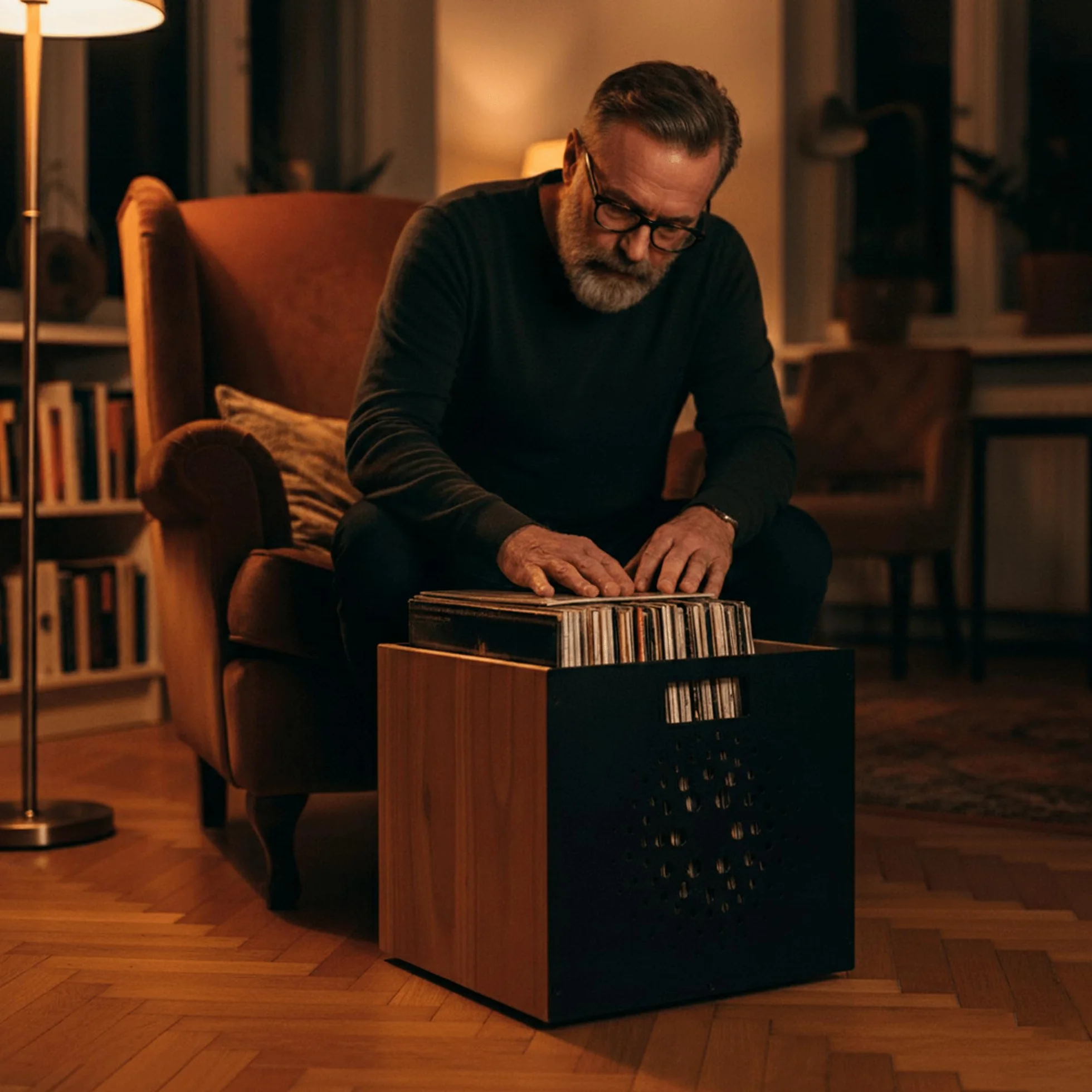 Caja de Vinilos en Madera y Acero Carbono Orbit | Archivador Discos de Vinilo Minimalista | Caja para Discos de Vinilo Apilable | Estanteria para Vinilos | Capacidad 50 LPs