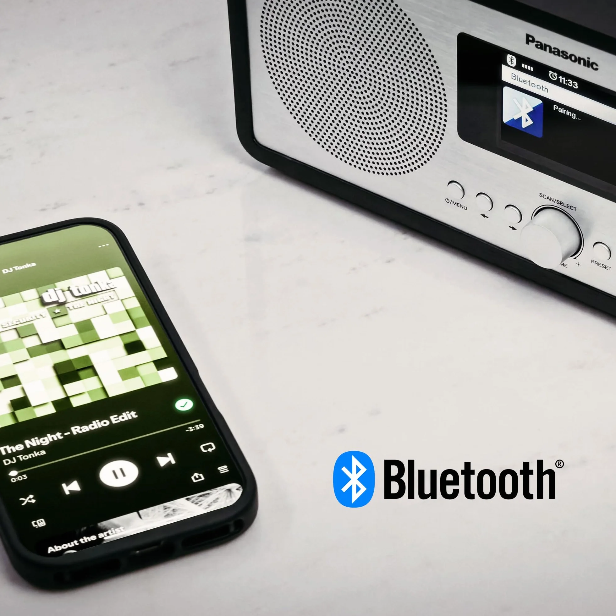Panasonic RF-D40EG-K Radio de Internet y Dab+/FM con Bluetooth, 6 W, Altavoces de 7,5 cm, LCD a Color TFT de 2,4", Alarma y Temporizador de Apagado, Mando a Distancia, USB, Wi-Fi, Negro