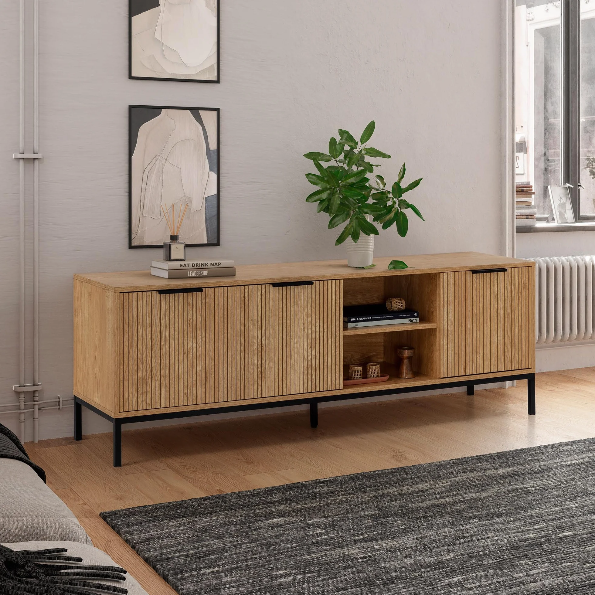 HOMN LIVING Mueble TV Mónica 3 Puertas Color Madera, 160 cm (Ancho) 40 cm (Profundo) 55 cm (Altura)